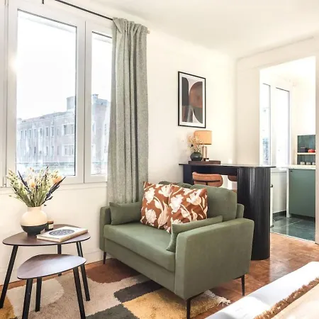 Apartment Under A Mobility Lease-luxembourg *