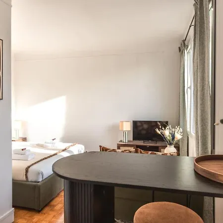 Apartment Under A Mobility Lease-luxembourg