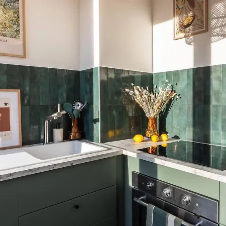 Apartment Under A Mobility Lease-luxembourg Paris